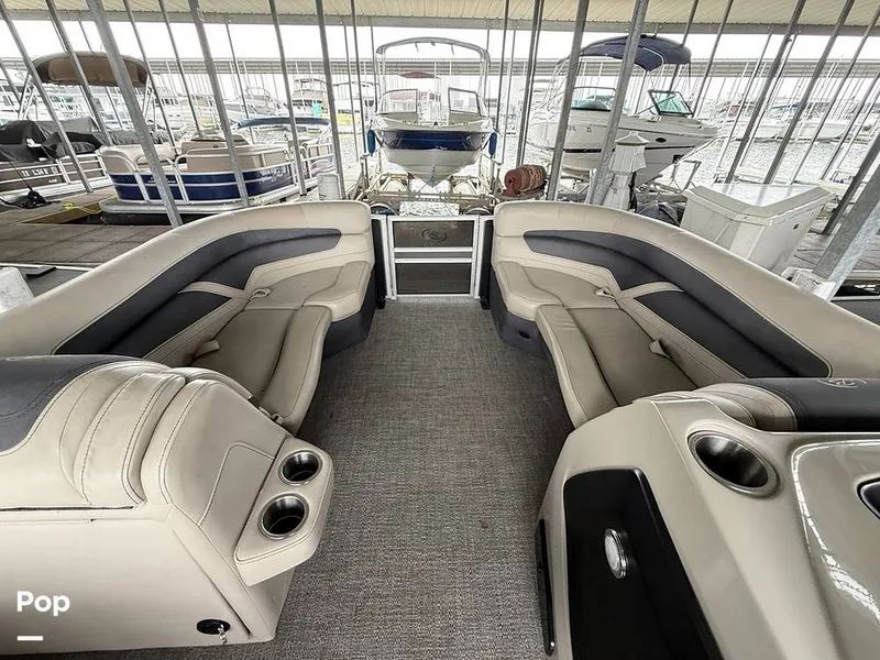Slide: The Image of Barletta Cabrio C22 Ultra Lounge 2023 - 16832119
