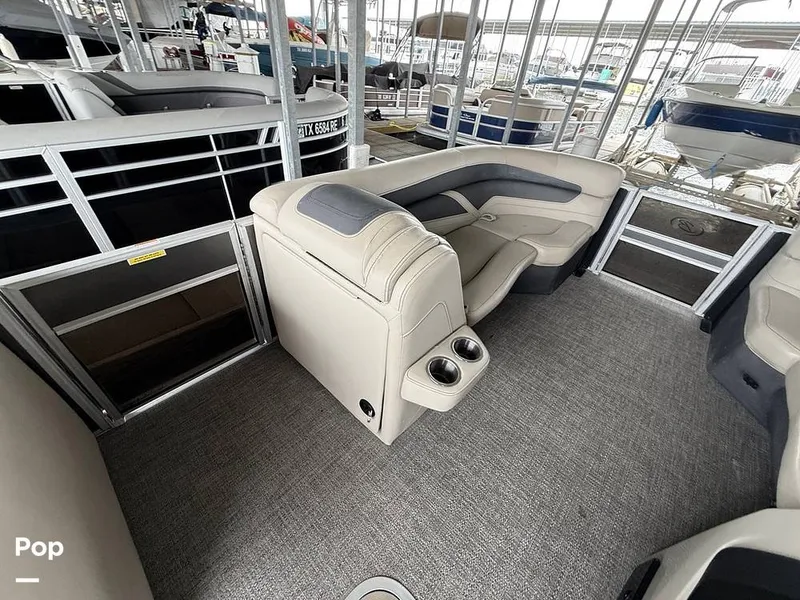 Slide: The Image of Barletta Cabrio C22 Ultra Lounge 2023 - 16832144