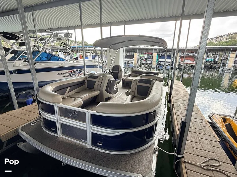 Slide: The Image of Barletta Cabrio C 22 Ultra Lounge 2023 - 16826092