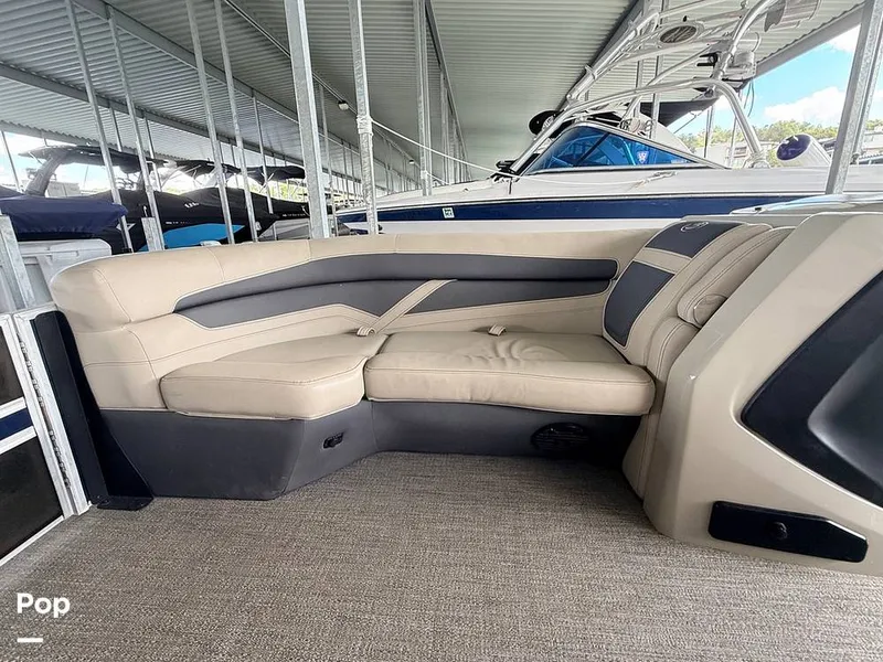 Slide: The Image of Barletta Cabrio C 22 Ultra Lounge 2023 - 16826148