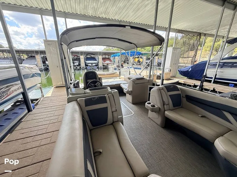 Slide: The Image of Barletta Cabrio C 22 Ultra Lounge 2023 - 16826100