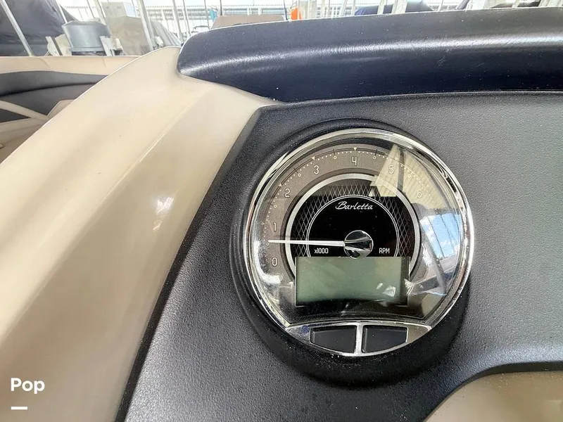 Slide: The Image of Barletta Cabrio C 22 Ultra Lounge 2023 - 16826119
