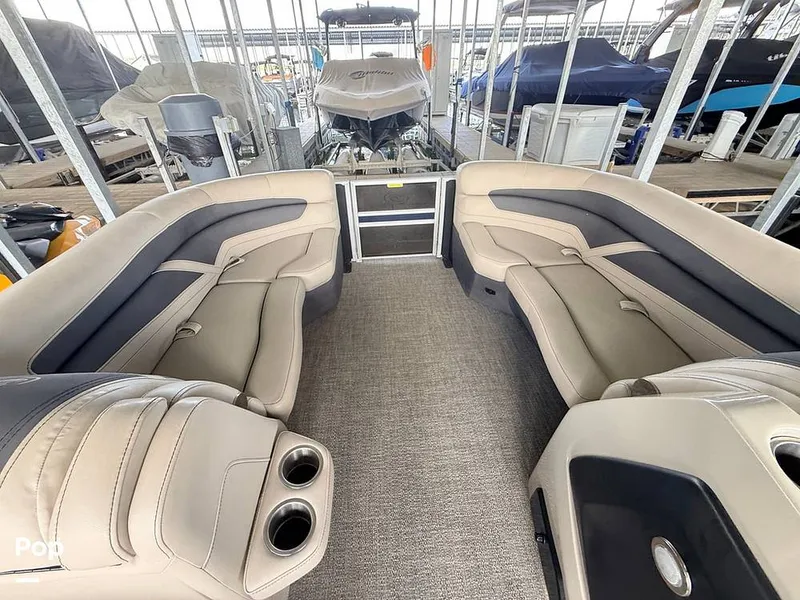 Slide: The Image of Barletta Cabrio C 22 Ultra Lounge 2023 - 16826130