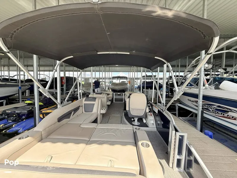 Slide: The Image of Barletta Cabrio C 22 Ultra Lounge 2023 - 16790947