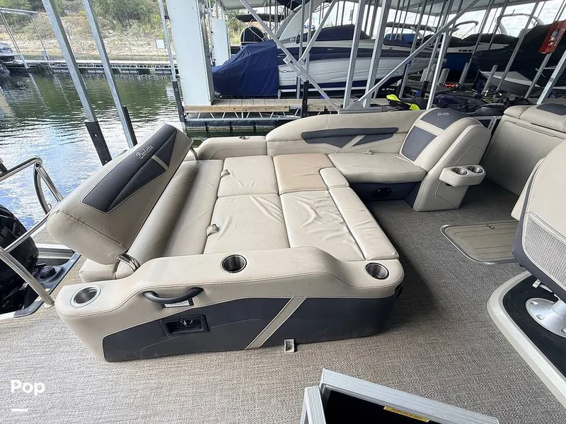 Slide: The Image of Barletta Cabrio C 22 Ultra Lounge 2023 - 16826127