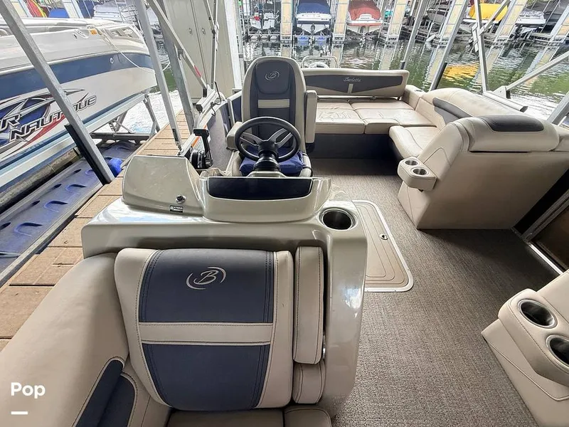 Slide: The Image of Barletta Cabrio C 22 Ultra Lounge 2023 - 16826145