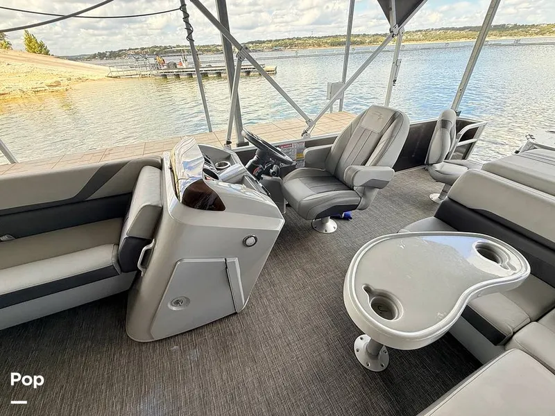 Slide: The Image of Bennington SX22 Fish and Cruise 2024 - 16832058