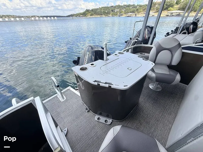 Slide: The Image of Bennington SX22 Fish and Cruise 2024 - 16832066