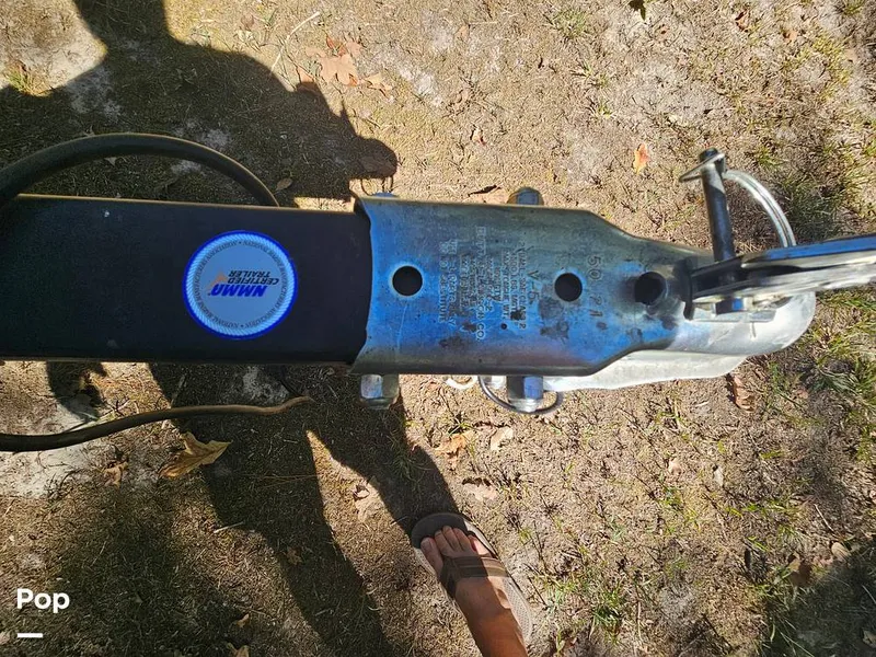 Slide: The Image of Lowe Roughneck 2070 CC 2022 - 16809796