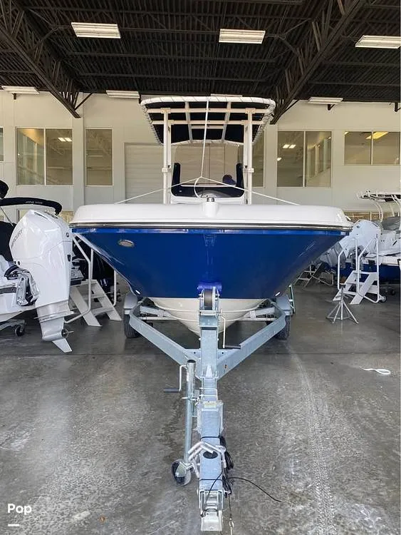 Slide: The Image of Bayliner T22CC 2022 - 16793157