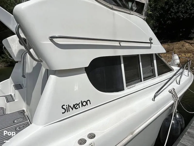 Slide: The Image of Silverton 312 sedan bridge 1997 - 16810356