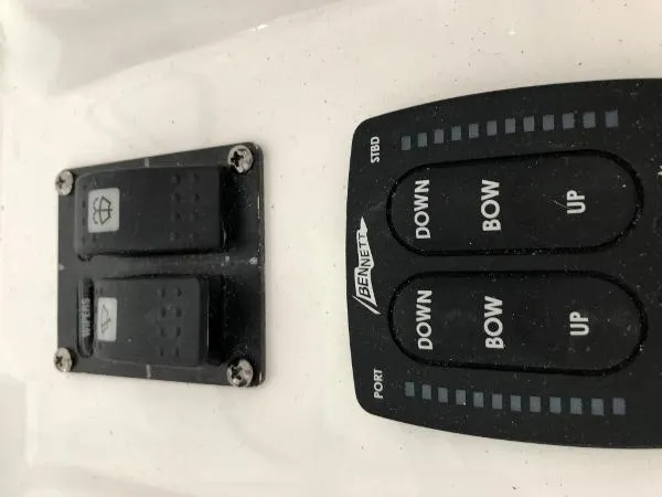 Slide: The Image of Intrepid 407 2020 - 21