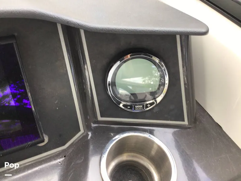Slide: The Image of Bayliner VR6 OB 2024 - 16793328