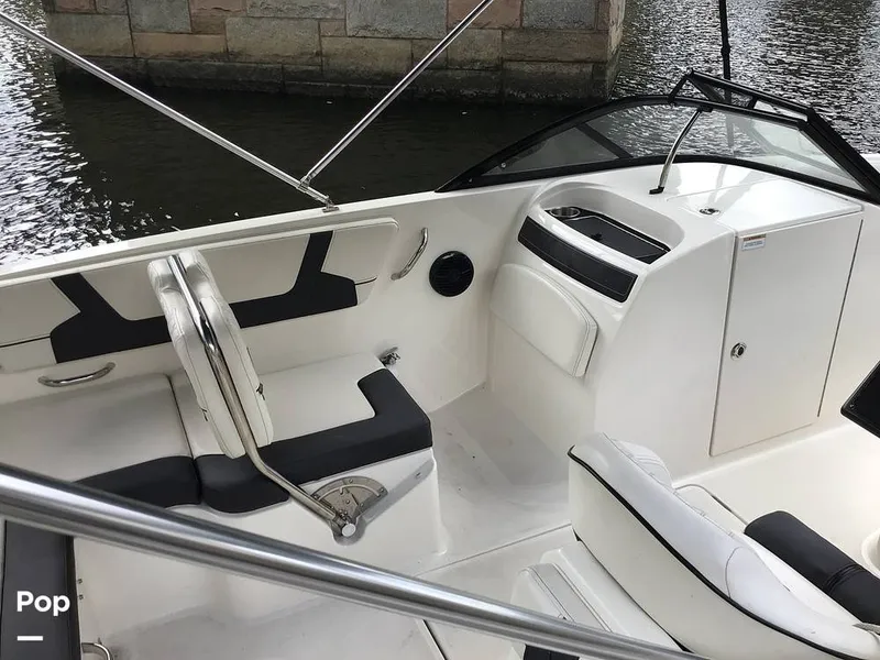 Slide: The Image of Bayliner VR6 OB 2024 - 16793175