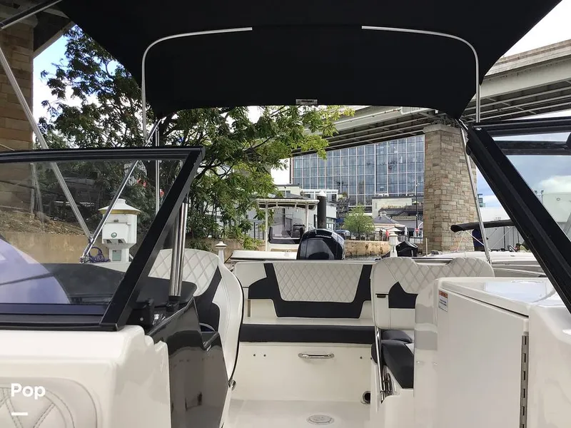Slide: The Image of Bayliner VR6 OB 2024 - 16793342