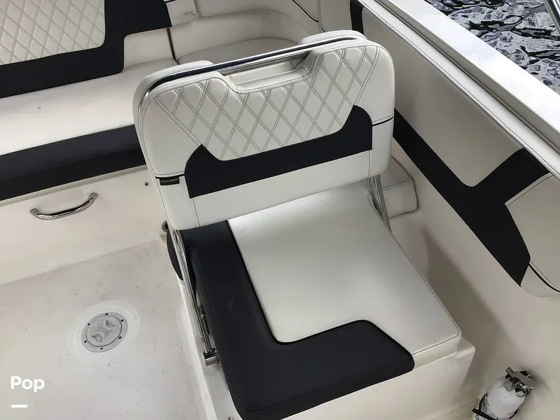 Slide: The Image of Bayliner VR6 OB 2024 - 16793322