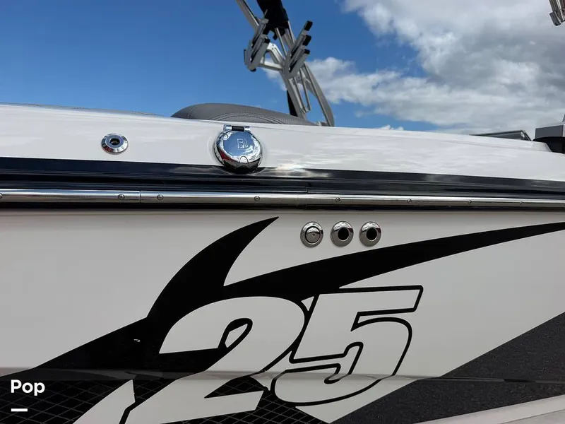 Slide: The Image of Mastercraft X25 Gen2 2013 - 16822282