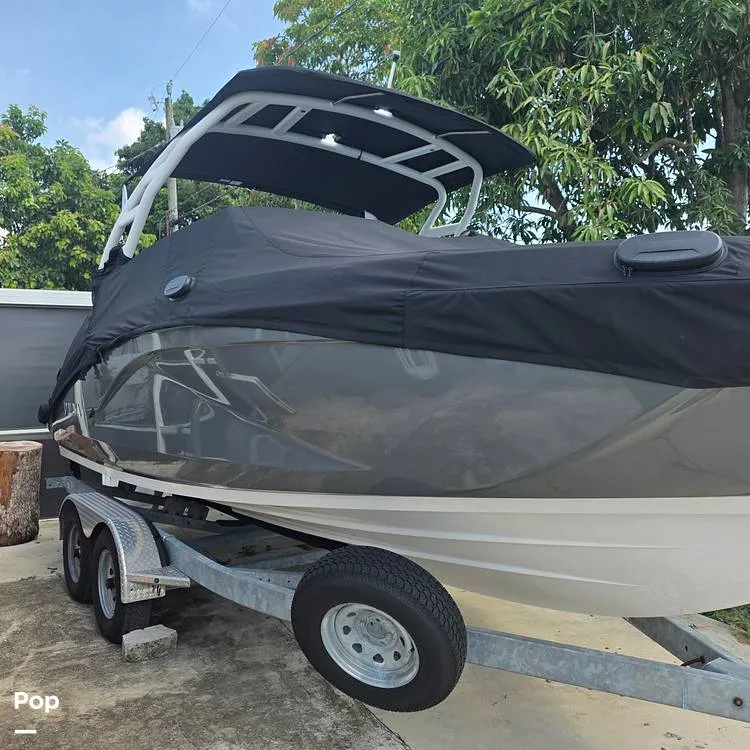Slide: The Image of Yamaha 222SD 2025 - 16811257