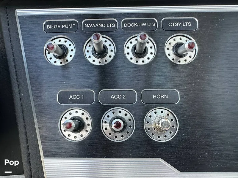 Slide: The Image of Four Winns FD HD3 OB 2026 - 16826057
