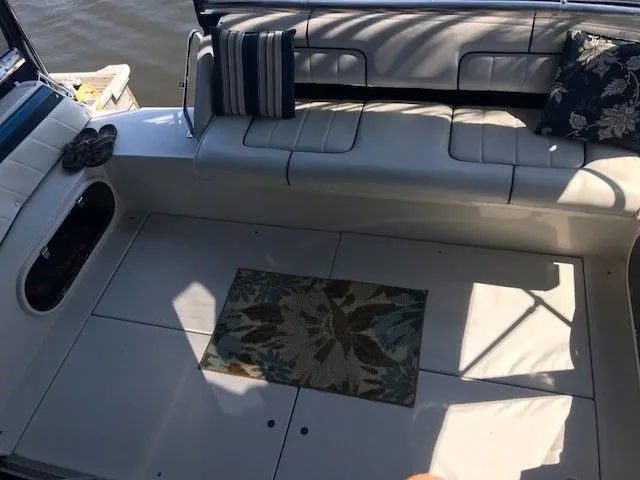 Slide: The Image of Carver 30 SANTEGO 1989 - 8