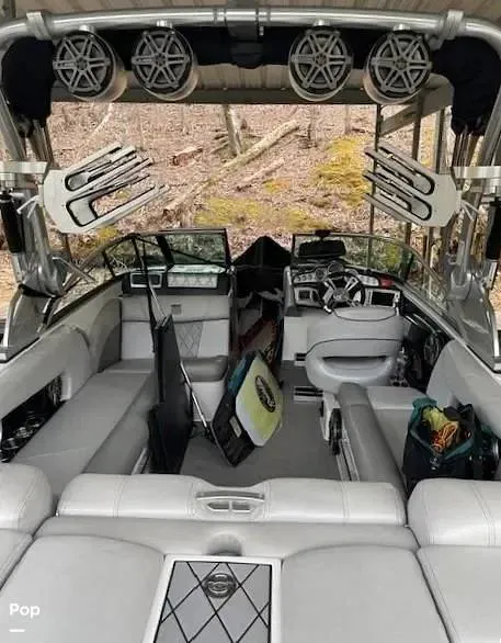 Slide: The Image of Mastercraft X23 2015 - 16810977