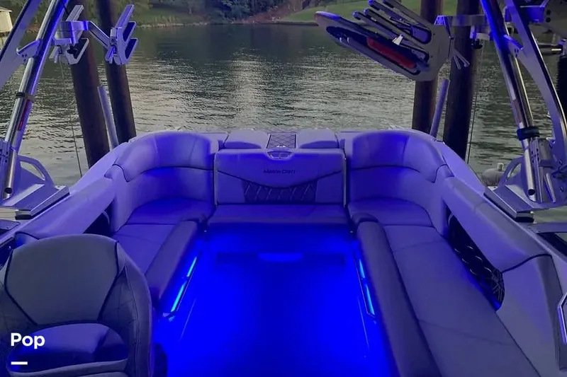 Slide: The Image of Mastercraft X23 2015 - 16810984
