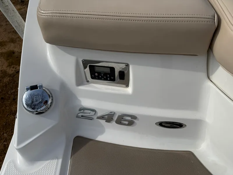 Slide: The Image of Chaparral 246 SSI 2012 - 16