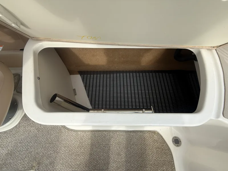 Slide: The Image of Chaparral 246 SSI 2012 - 25