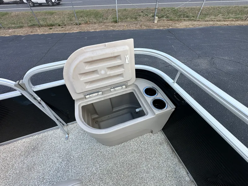 Slide: The Image of Bennington 20 SV 2020 - 11