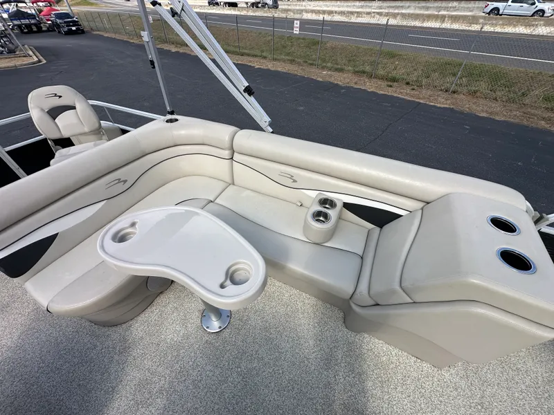 Slide: The Image of Bennington 20 SV 2020 - 21