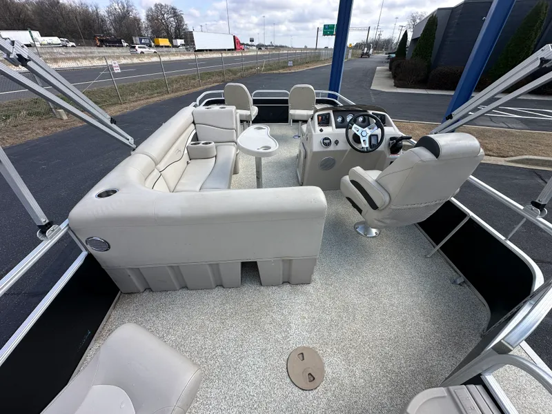 Slide: The Image of Bennington 20 SV 2020 - 31