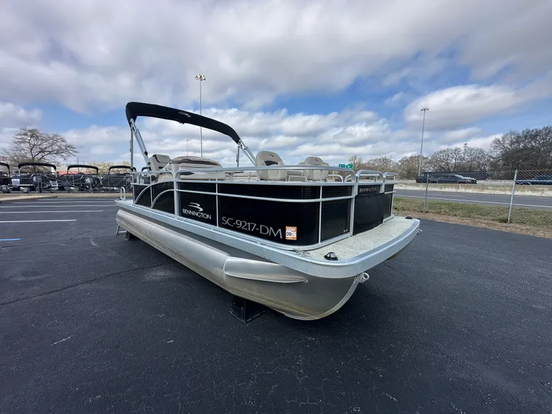 Slide: The Image of Bennington 20 SV 2020 - 4