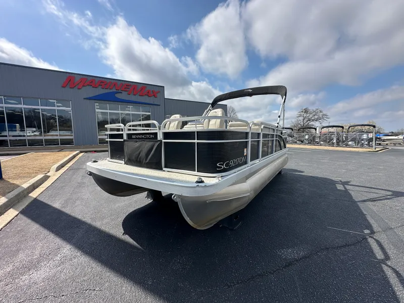 Slide: The Image of Bennington 20 SV 2020 - 6