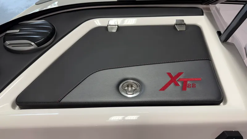 Slide: The Image of Mastercraft XT22 2026 - 68