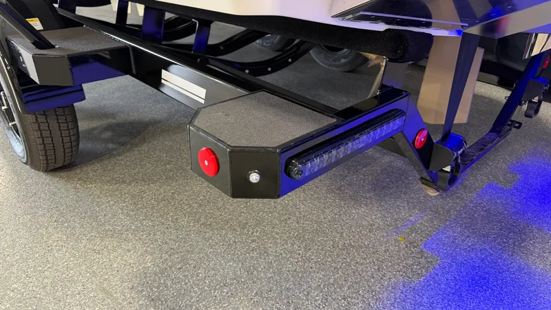 Slide: The Image of Mastercraft XT22 2026 - 116