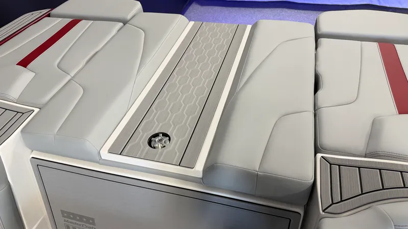 Slide: The Image of Mastercraft XT22 2026 - 27