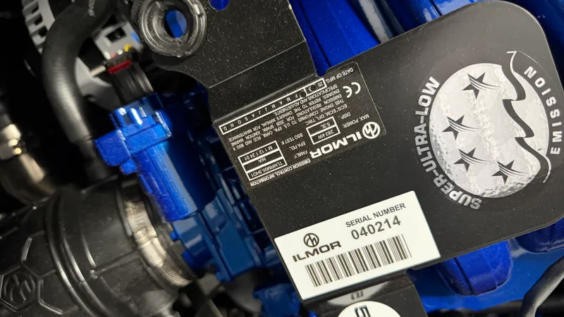 Slide: The Image of Mastercraft XT22 2026 - 128