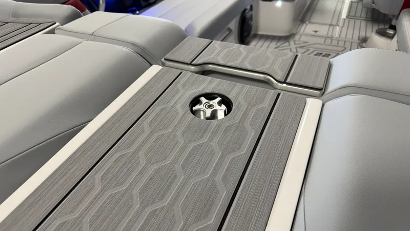 Slide: The Image of Mastercraft XT22 2026 - 25