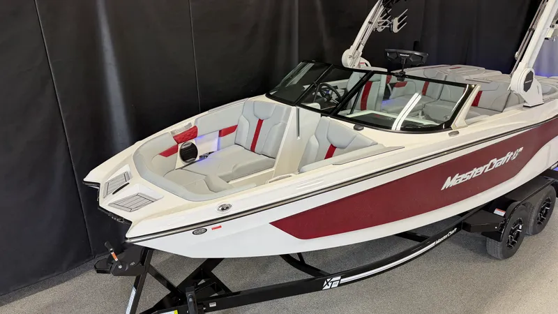 Slide: The Image of Mastercraft XT22 2026 - 4