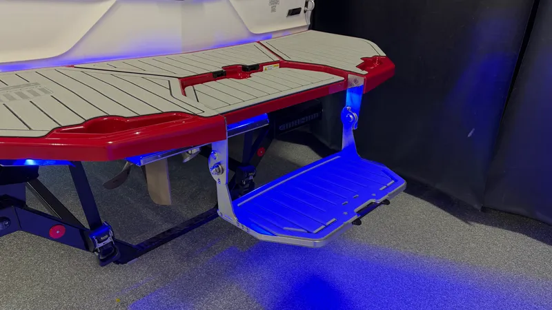 Slide: The Image of Mastercraft XT22 2026 - 10