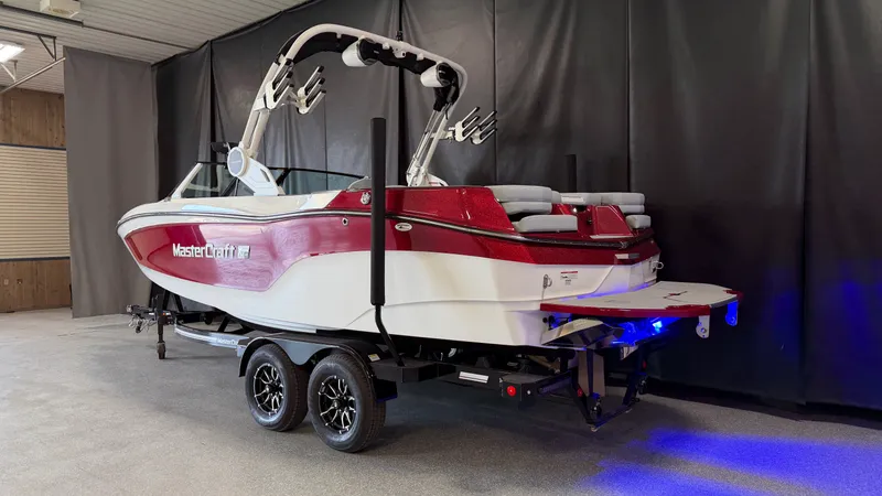 Slide: The Image of Mastercraft XT22 2026 - 3