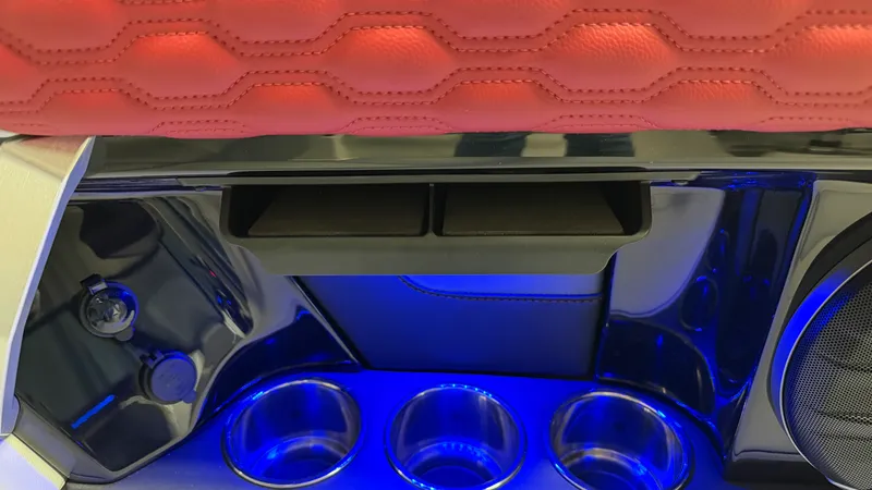 Slide: The Image of Mastercraft XT22 2026 - 58