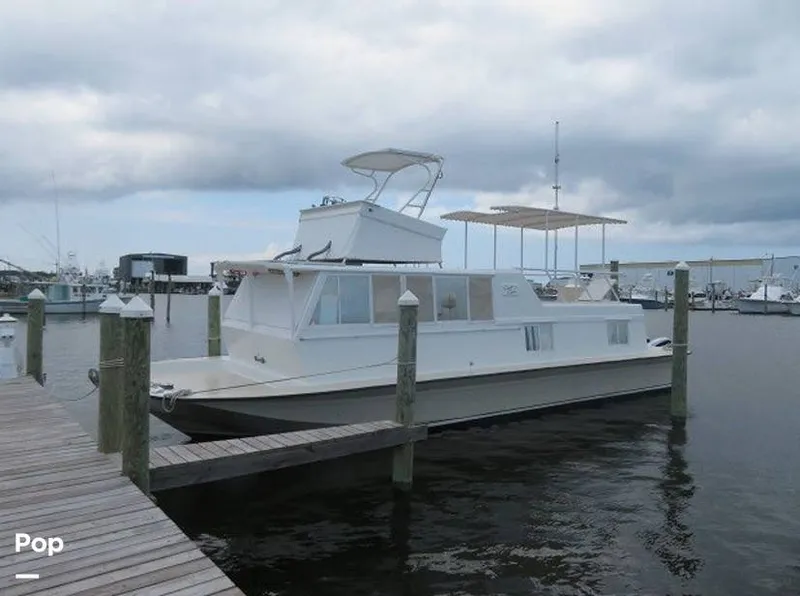 The Image of Chris-Craft Aquahome 1973 - 16812431