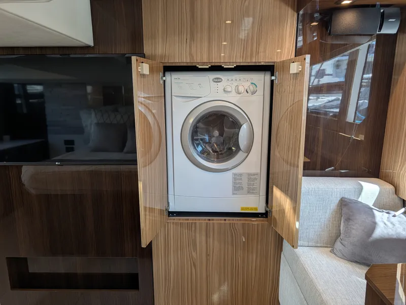 Slide: The Image of Cruisers 54 Cantius 2022 - 117