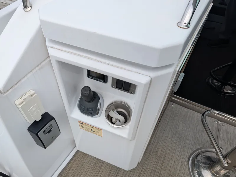 Slide: The Image of Cruisers 54 Cantius 2022 - 58