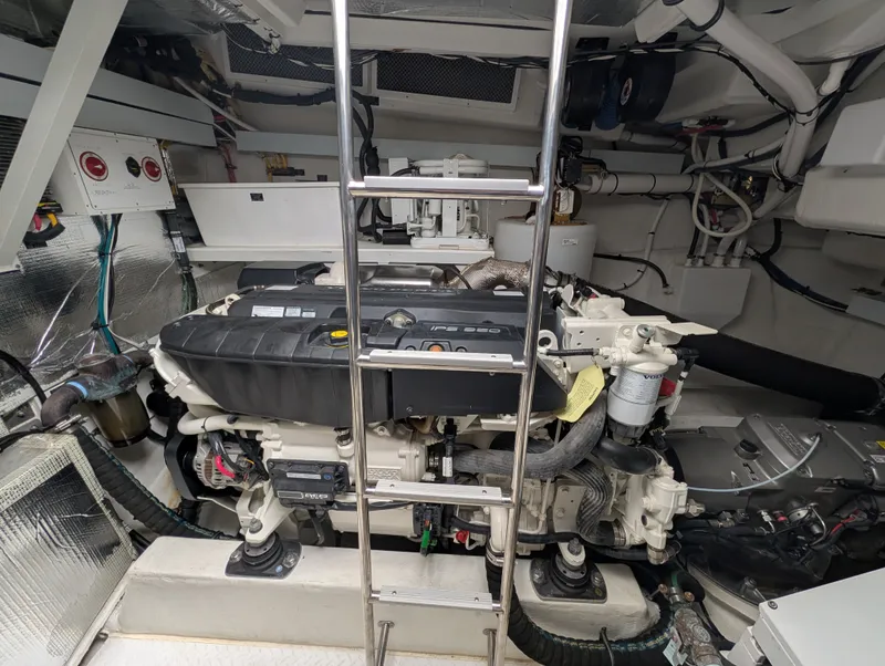 Slide: The Image of Cruisers 54 Cantius 2022 - 70