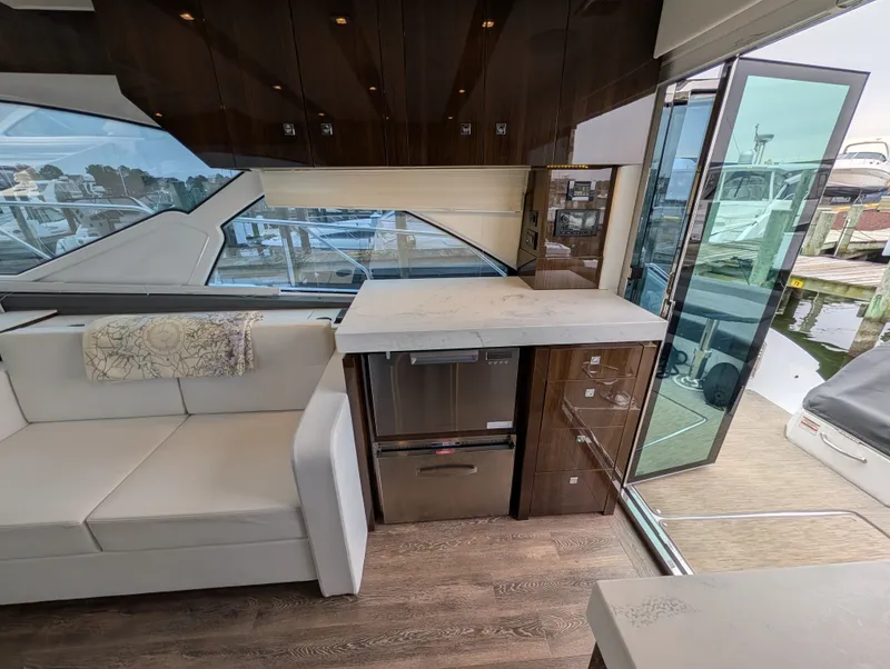 Slide: The Image of Cruisers 54 Cantius 2022 - 8