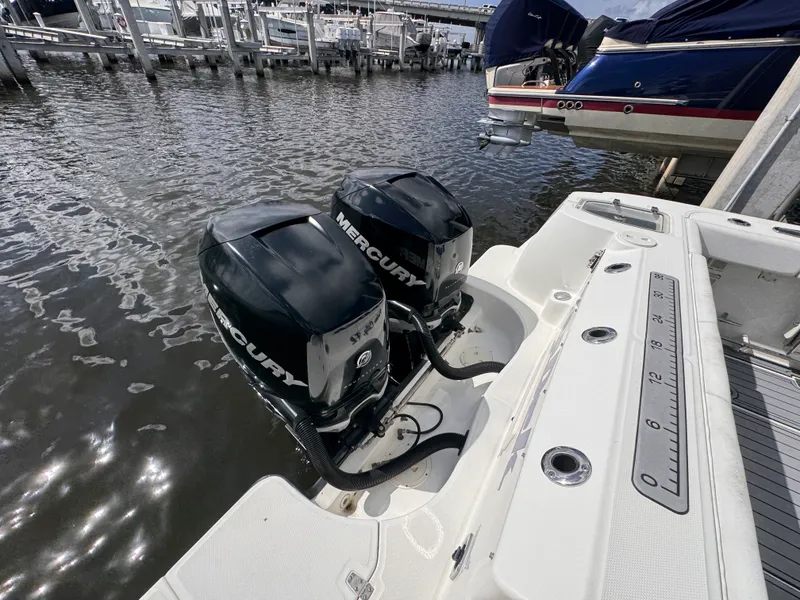 Slide: The Image of Boston Whaler 315 CONQUEST 2014 - 5