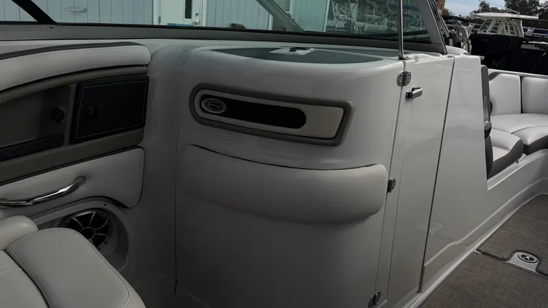 Slide: The Image of Crownline Boats 270 XSS 2021 - 26