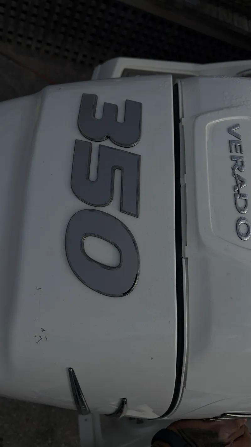 Slide: The Image of Crownline Boats 270 XSS 2021 - 37